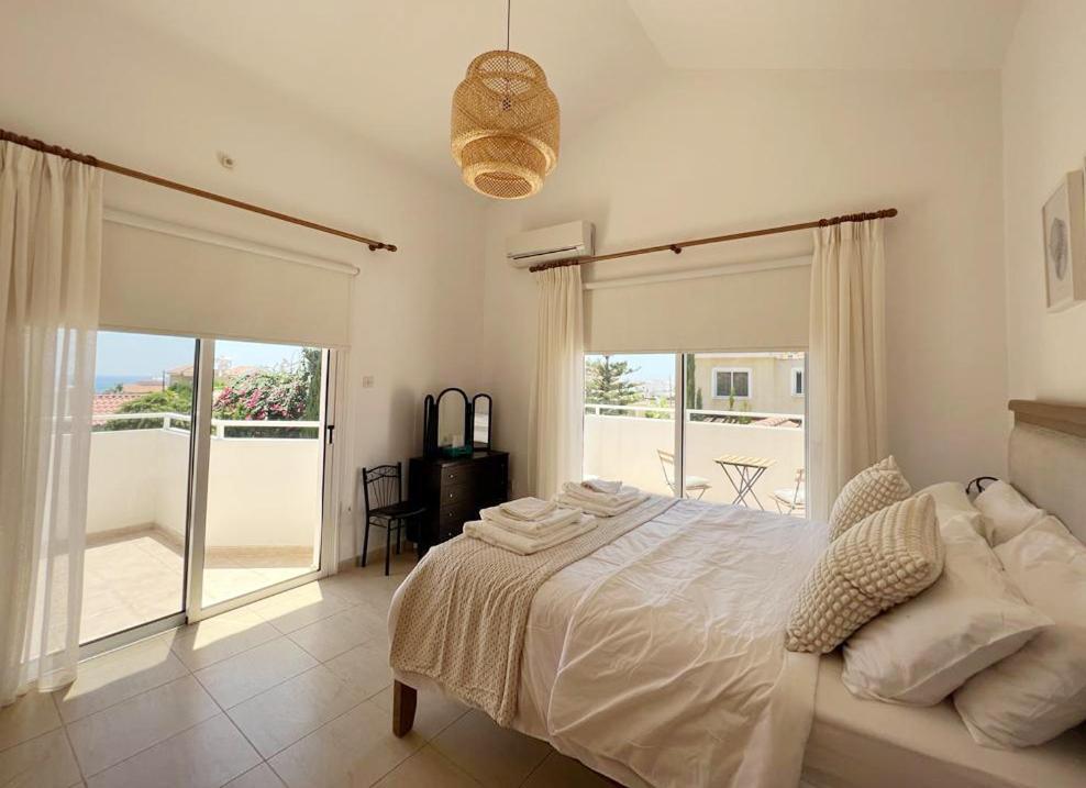 Villa Tamara With Private Pool Peyia Extérieur photo