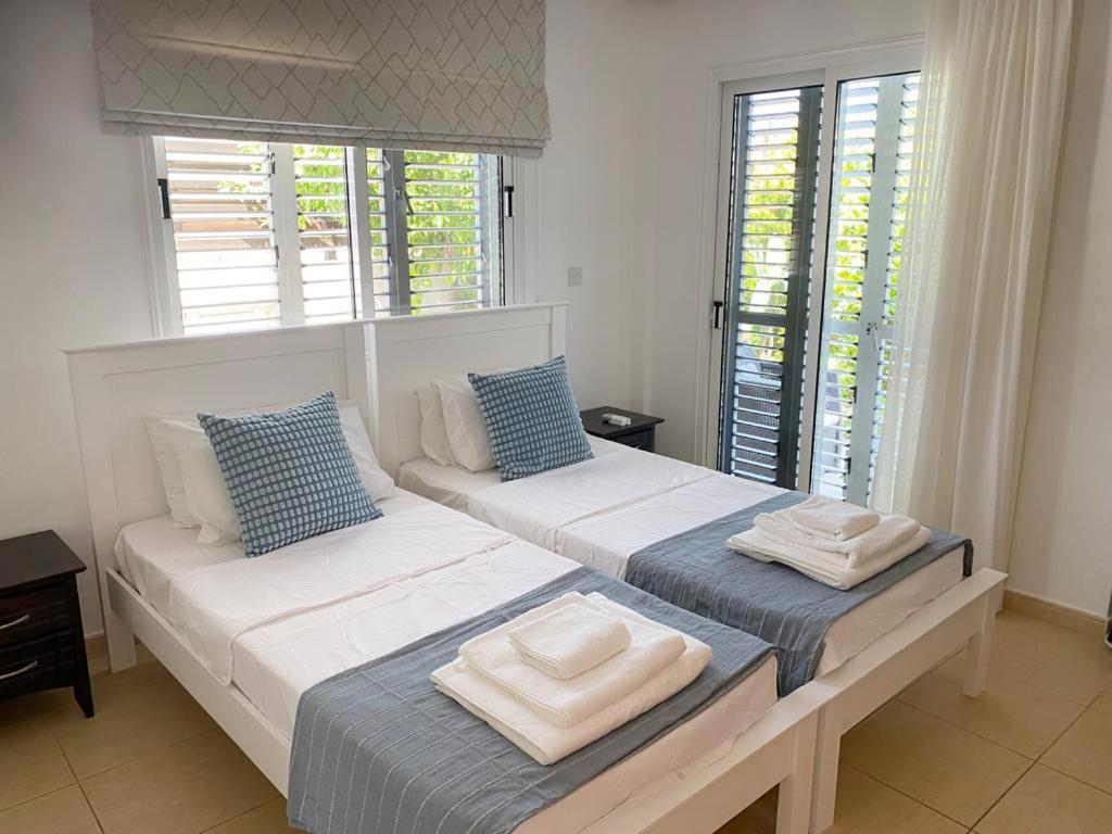 Villa Tamara With Private Pool Peyia Extérieur photo